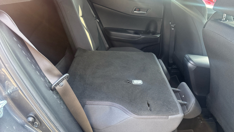 Toyota C-HR 1.8 Hybrid Dynamic 5dr CVT Hybrid Hatchback